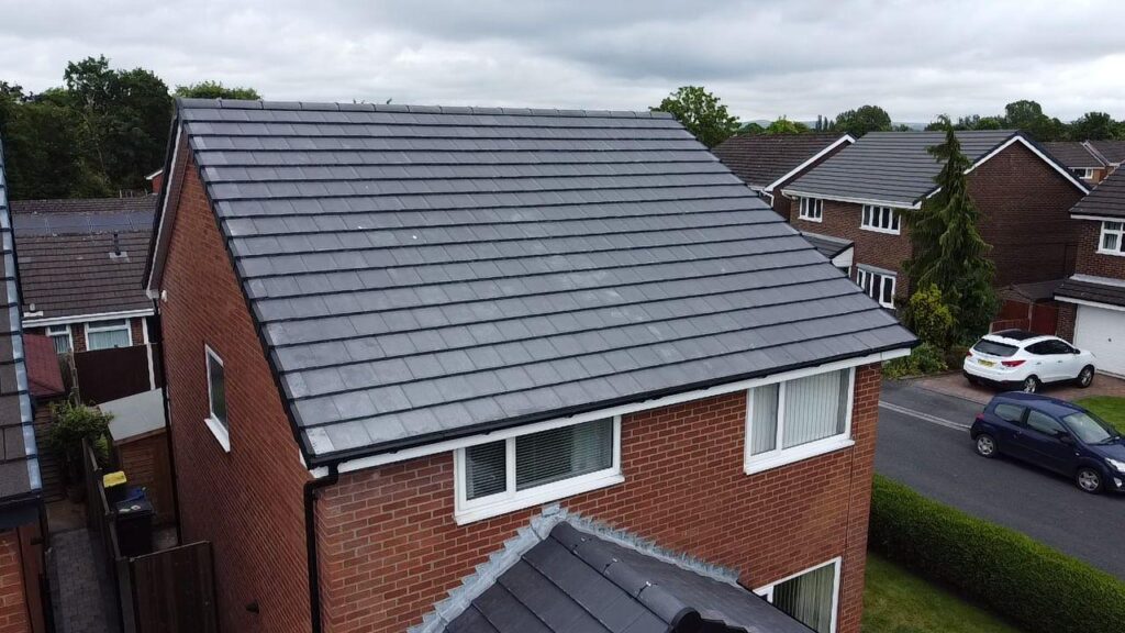 Tiled roofs in Middlewich by Regancy Roofing